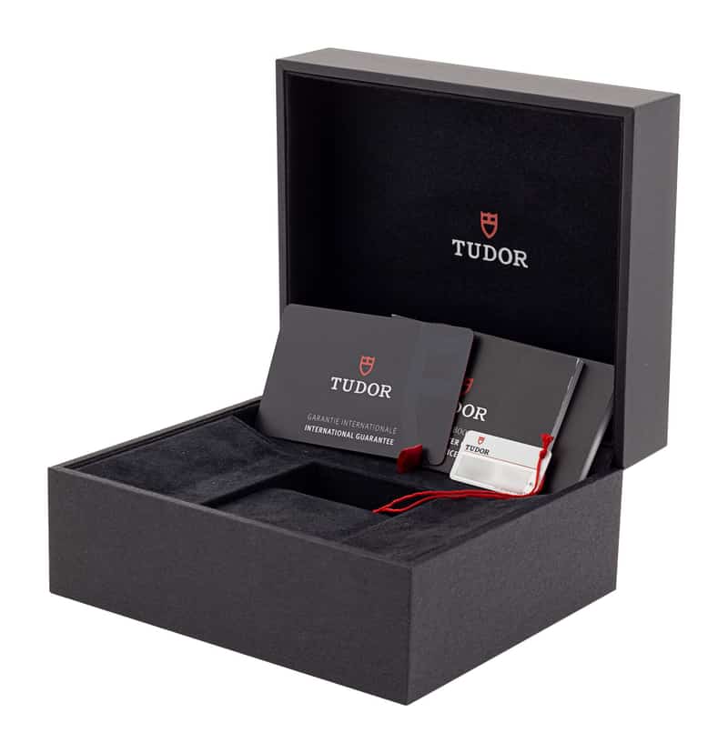 Tudor Heritage Black Bay M79030N-0001